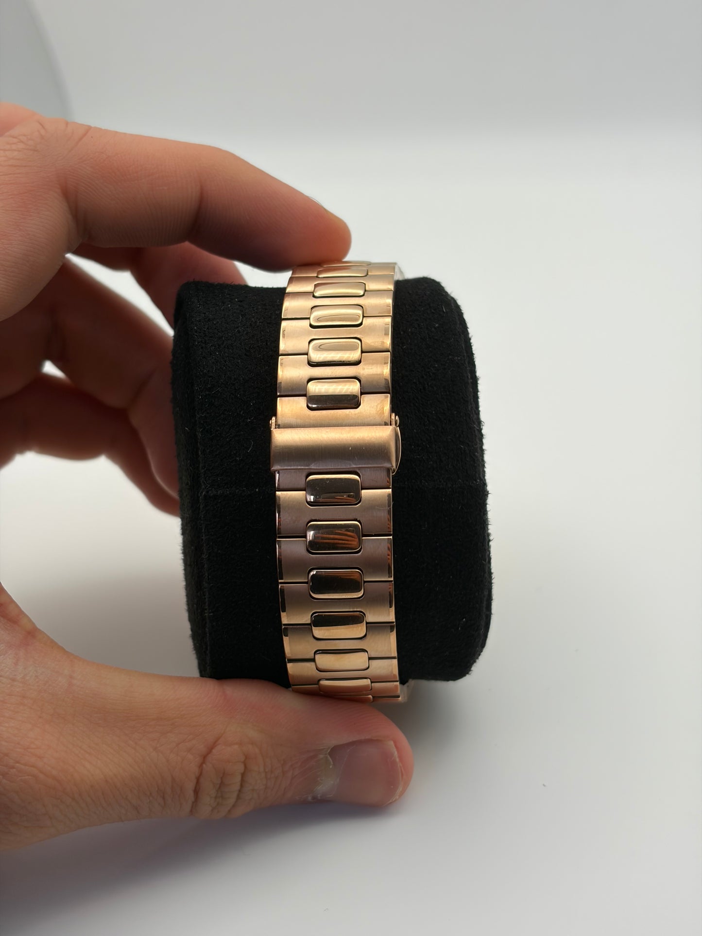 Nautilus Rose Gold & Black