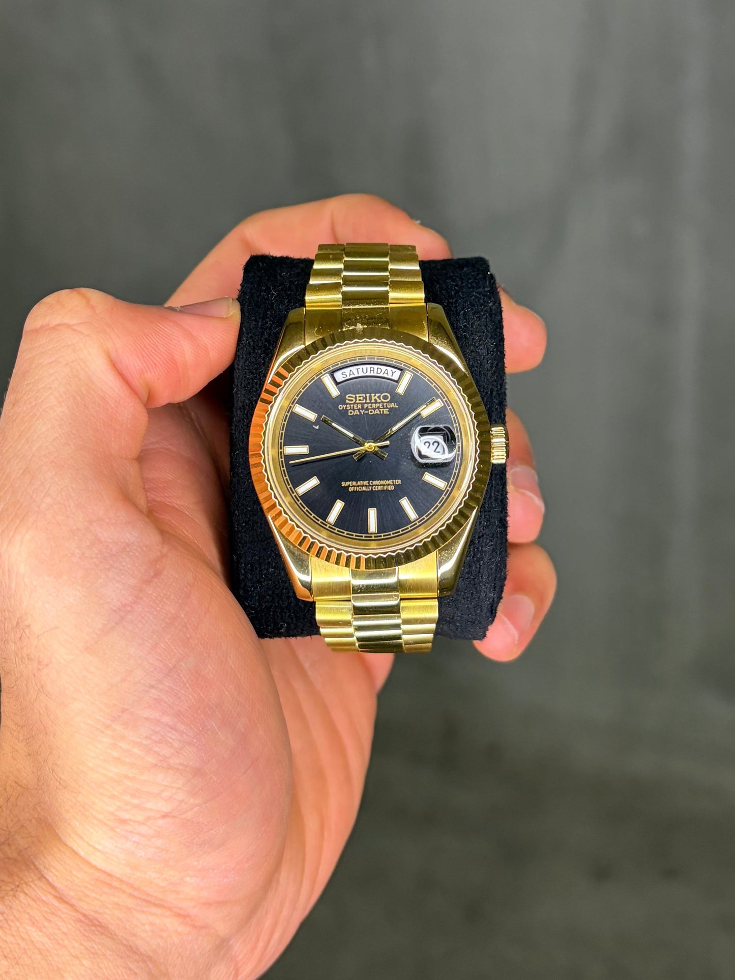 Gold & Black baguette dial DayDate - Seiko Mod