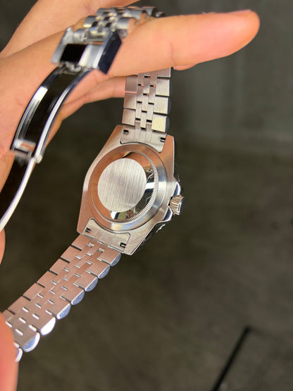 Yacht Master maroon bezel - Seiko Mod