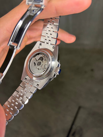 GMT MASTER II Batgirl Black & Blue bezel - Seiko Mod