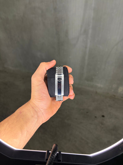 GMT MASTER II Batgirl Black & Blue bezel - Seiko Mod