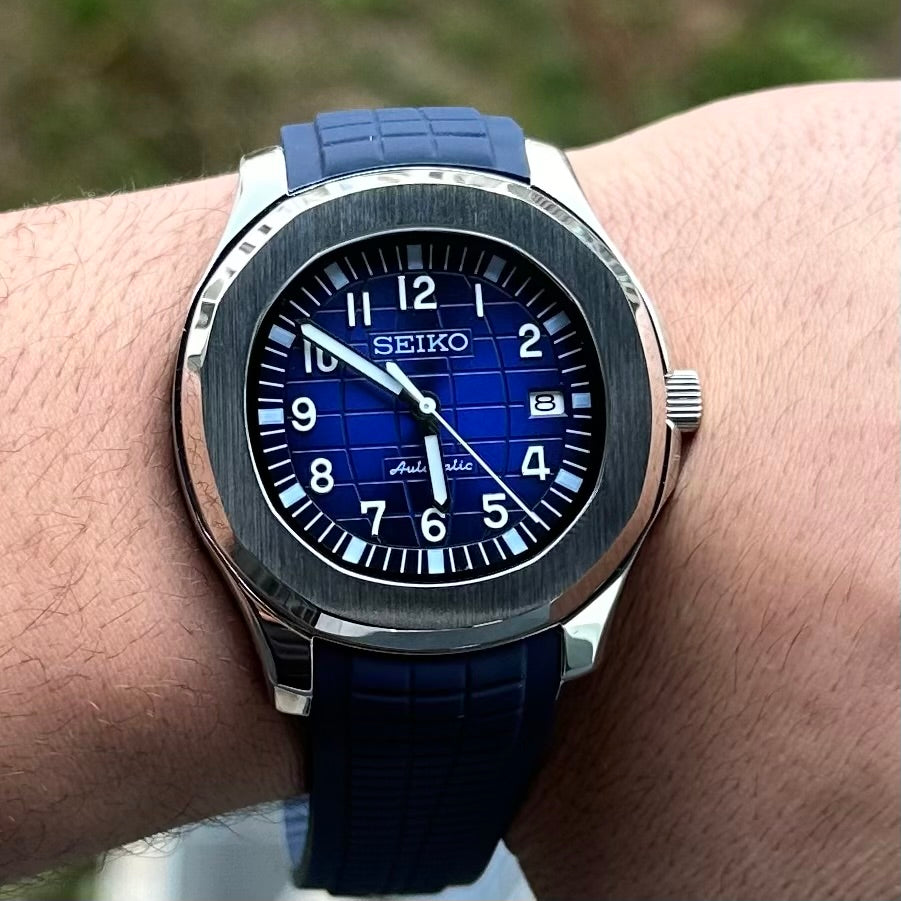 Ocean Blue Aquanaut - Seiko Mod